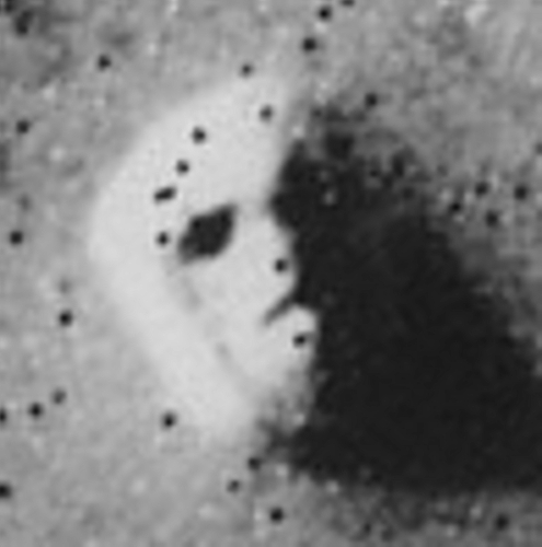 Αυτή είναι η φωτογραφία από τον Άρη που έκανε τους λάτρεις του μυστηρίου να κρατούν την ανάσα τους - Φωτογραφία 2