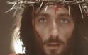 Nτοκουμέντο: Ο Ιησούς από τη Ναζαρέτ πίνει ρακές στην Κρήτη! Δείτε τι λέει για την Ελλάδα [photos] - Φωτογραφία 1