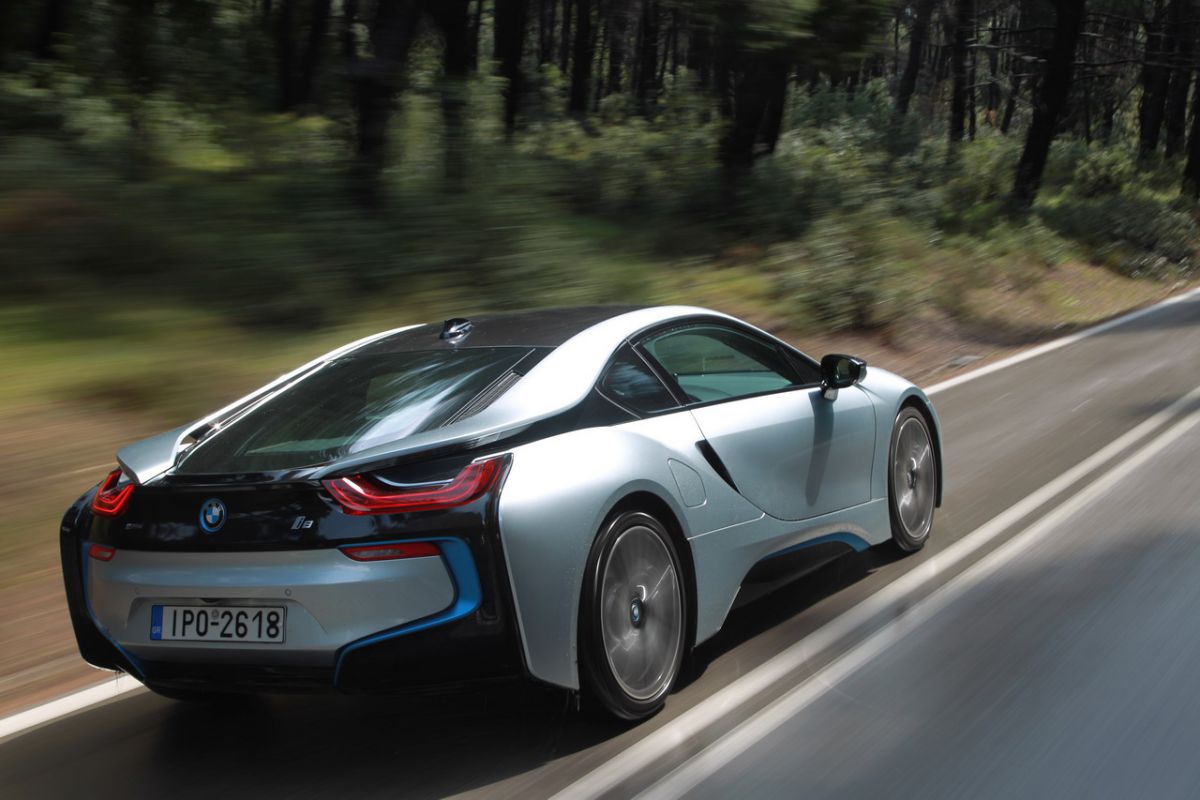 Έρχεται ανανέωση για το BMW i8 - Φωτογραφία 2