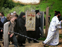 8346 - Δευτέρα του Πάσχα στο Άγιο Όρος. Ημέρα γιορτής για τους Κελλιώτες των Καρυών. - Φωτογραφία 10