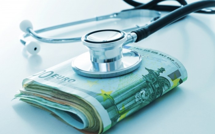 Η αξιολόγηση που καθυστερεί, οι υψηλές δαπάνες υγείας και τα 110 εκατ. ευρώ της φαρμακοβιομηχανίας για το clawback - Φωτογραφία 1