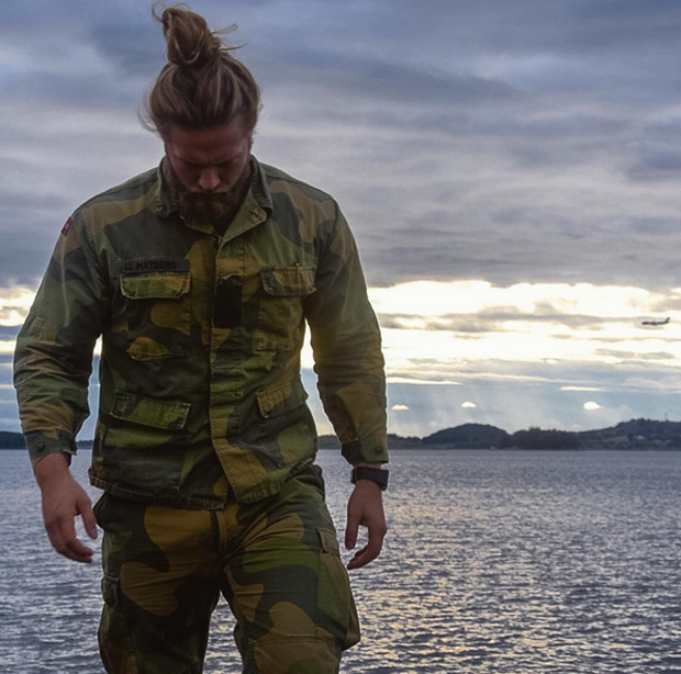 Ο Νορβηγός αξιωματικός του Πολεμικού Ναυτικού που σαρώνει - Φωτογραφία 2