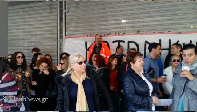 Κρήτη: Κατέλαβαν το δημαρχείο οι εργαζόμενοι στην αυτοδιοίκηση - Φωτογραφία 2
