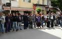 Πάτρα: Ο δήμαρχος έβαλε λουκέτο ... στο δημαρχείο! Μαζί με τους εργαζόμενους στην κατάληψη ο Κώστας Πελετίδης!