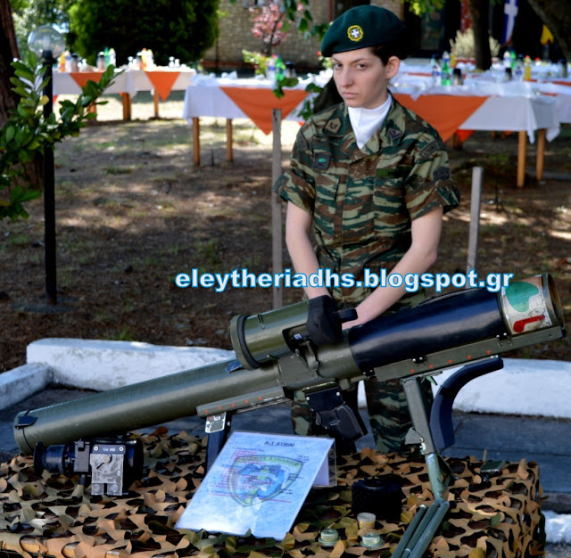 Τον προστάτη του Στρατού Ξηράς Άγιου Γεώργιο τίμησε η ΙΜΠ. Παρουσιάστηκε σύγχρονος οπλισμός των Ειδικών Δυνάμεων. Video και φωτογραφίες - Φωτογραφία 21