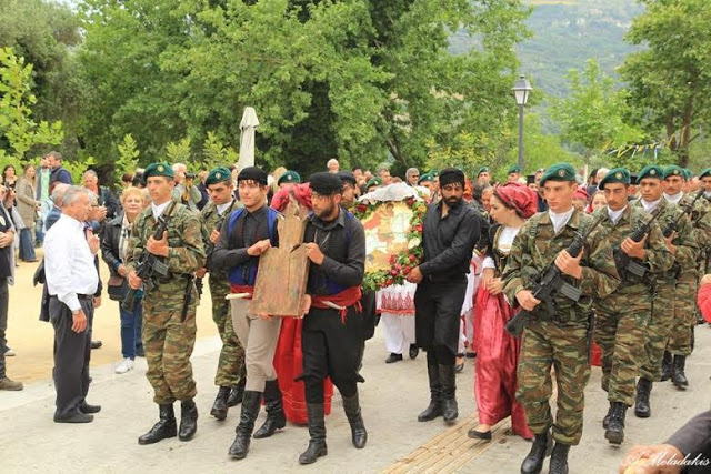 H 1η ΜΑΛ ΕΝΤΥΠΩΣΙΑΣΕ ΣΤΟΝ ΠΑΡΑΔΟΣΙΑΚΟ ΕΟΡΤΑΣΜΟ ΤΟΥ ΑΓ. ΓΕΩΡΓΙΟΥ ΣΤΟ ΙΣΤΟΡΙΚΟ ΧΩΡΙΟ ΤΗΣ ΑΣΗ ΓΩΝΙΑΣ ΧΑΝΙΩΝ - Φωτογραφία 4