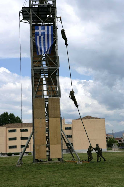 Εντυπωσιακός εορτασμός για τον Άγιο Γεώργιο στη ΣΜΥ - Φωτογραφία 4