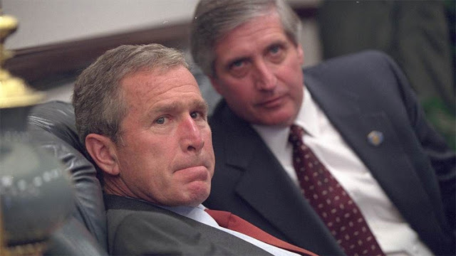 Αυτά που δεν είχαμε δει μέχρι τώρα: Τι έκανε ο George Bush μετά το χτύπημα στους Δίδυμους Πύργους; [photos] - Φωτογραφία 3