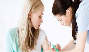 Εσείς ξέρετε ποια είναι τα εμβόλια που πρέπει να κάνουν οι έφηβοι; - Φωτογραφία 1