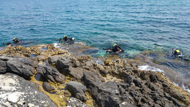 Άσκηση Καταδύσεως και αμφίβια εκπαίδευση Μονάδας Εφέδρων Καταδρομών Μ.Ε.Κ. - Φωτογραφία 13