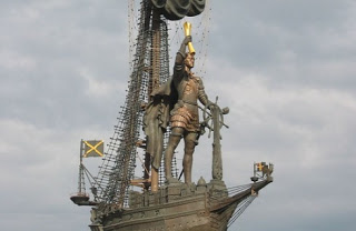 AYTO είναι το μεγαλύτερο άγαλμα στην Ευρώπη... [photos] - Φωτογραφία 1