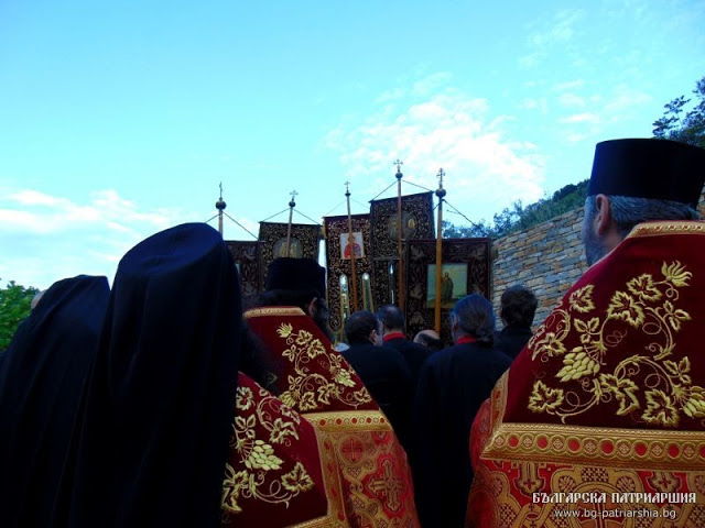 8405 - Φωτογραφίες από την Πανήγυρη του Αγίου Γεωργίου στην Ιερά Μονή Ζωγράφου Αγίου Όρους - Φωτογραφία 30