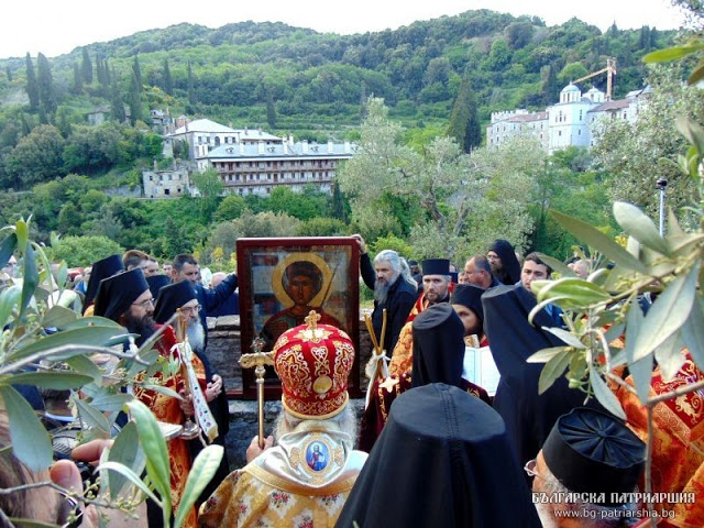 8405 - Φωτογραφίες από την Πανήγυρη του Αγίου Γεωργίου στην Ιερά Μονή Ζωγράφου Αγίου Όρους - Φωτογραφία 34