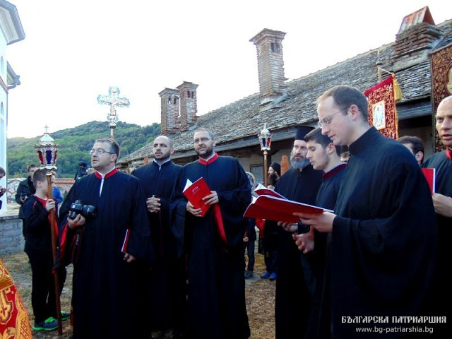 8405 - Φωτογραφίες από την Πανήγυρη του Αγίου Γεωργίου στην Ιερά Μονή Ζωγράφου Αγίου Όρους - Φωτογραφία 38