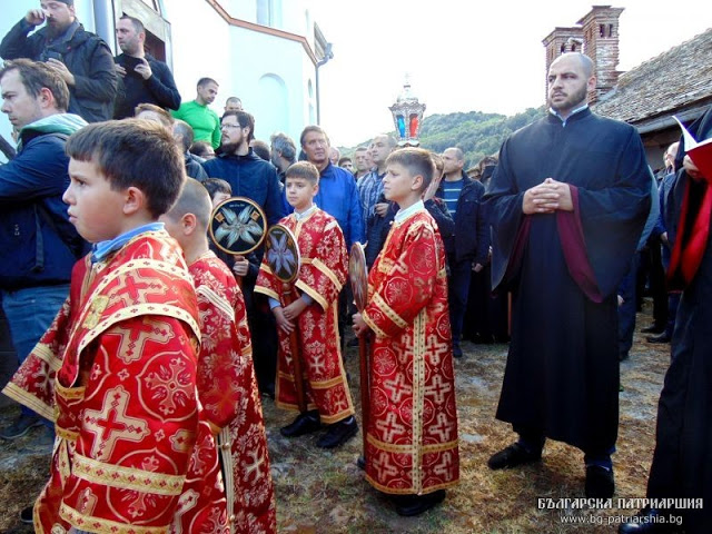 8405 - Φωτογραφίες από την Πανήγυρη του Αγίου Γεωργίου στην Ιερά Μονή Ζωγράφου Αγίου Όρους - Φωτογραφία 44