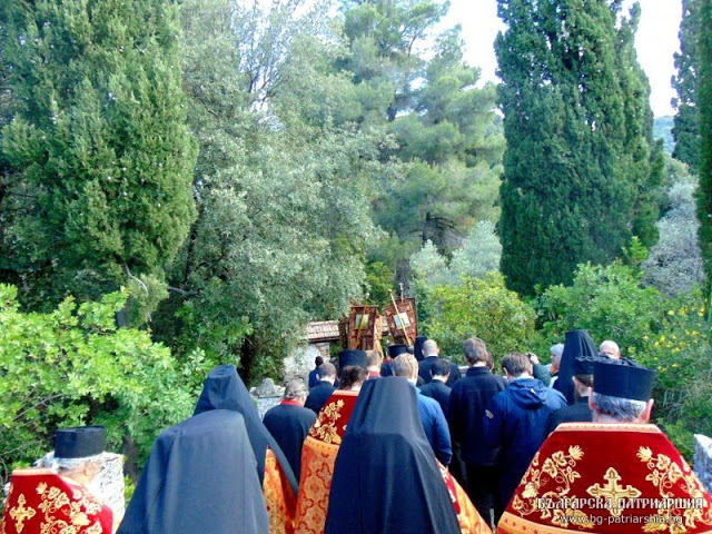 8405 - Φωτογραφίες από την Πανήγυρη του Αγίου Γεωργίου στην Ιερά Μονή Ζωγράφου Αγίου Όρους - Φωτογραφία 46