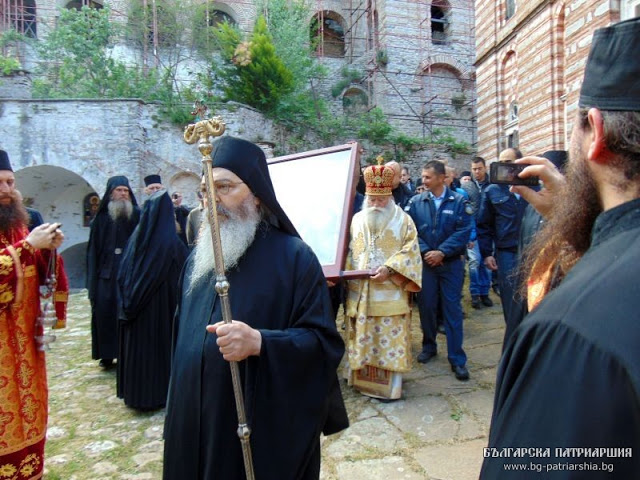 8405 - Φωτογραφίες από την Πανήγυρη του Αγίου Γεωργίου στην Ιερά Μονή Ζωγράφου Αγίου Όρους - Φωτογραφία 53