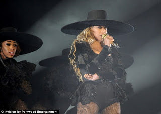 Η Beyonce εμφανίστηκε πιο εκρηκτική από ποτέ! [photos] - Φωτογραφία 1