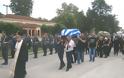 Στέρεψαν τα δάκρυα στην κηδεία του Ανθυποσμηναγού στον Τύρναβο. Το Υπουργείο Άμυνας τίμησε τη μνήμη του