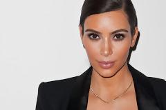 Θα πάθετε πλάκα! Τι βραβείο έδωσαν στην Kim Kardashian; [photos]