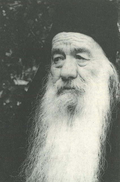 8415 - Ιερομόναχος Νικάνωρ Καυσοκαλυβίτης (1913 - 17 Μαΐου 1998) - Φωτογραφία 3