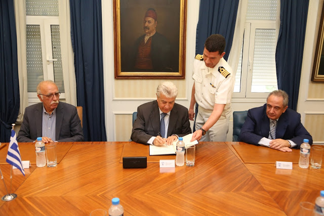 Υπογραφή συμφωνίας συνεργασίας μεταξύ Πολεμικού Ναυτικού και ΔΕΗ - Φωτογραφία 2