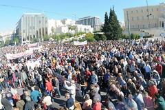 ΛΑΪΚΟΣ ΞΕΣΗΚΩΜΟΣ ΜΕ ΚΑΛΕΣΜΑ ΓΙΑ ΣΥΜΜΕΤΟΧΗ ΣΤΟ ΣΥΛΛΑΛΗΤΗΡΙΟ ΤΗΣ ΚΥΡΙΑΚΗΣ