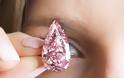 Ένα διαμαντένιο ροζ δάκρυ αξίας 31 εκατ.δολαρίων! [video]