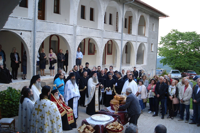 Τίμησαν τον Τχη ε.α και νυν Αρχιμανδρίτη Μακάριο Ιακωβάκη - Φωτογραφία 33