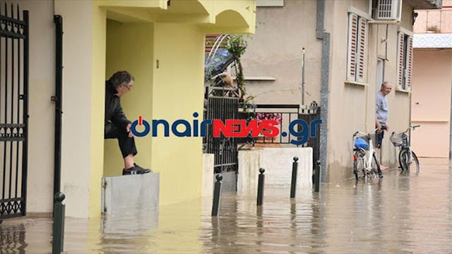 Πλημμύρες από την κακοκαιρία στο Μεσολόγγι - Φωτογραφία 1
