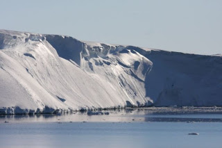 Ανατολική Ανταρκτική: ο ευάλωτος Παγετώνας Τόττεν απειλεί τον πλανήτη - Φωτογραφία 1