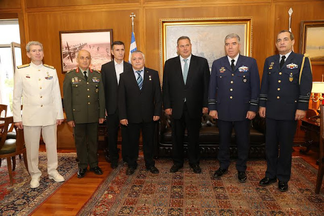 Συνάντηση ΥΕΘΑ Π. Καμμένου με τον Αντιπρόεδρο της Αρμενικής Βουλής E. Sharmazanov και τον Ρώσο κοσμοναύτη F. Γραμματικόπουλο Yurchikhin - Φωτογραφία 3