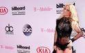 ΤΑ ΠΕΤΑΞΕ ΟΛΑ η Britney Spears στα Billboard Awards [photo] - Φωτογραφία 2