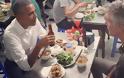 Ο Ομπάμα τρώει νουντλς μαζί με τον Άντονι Μπουρντέν στο Βιετνάμ. Πόσο πλήρωσαν;
