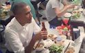 Ο Ομπάμα και το γεύμα των έξι δολαρίων σε πλαστική καρέκλα στην Ασία!