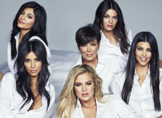 Το Hollywood ετοιμάζει ταινία για την οικογένεια Kardashian; - Φωτογραφία 1