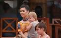 Το Hollywood ετοιμάζει ταινία για την οικογένεια Kardashian; - Φωτογραφία 2