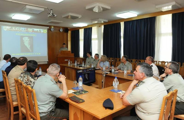 Επίσκεψη Στρατιωτικών Ακολούθων στη ΣΣΕ - Φωτογραφία 4