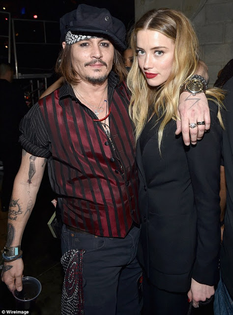 ΑΠΟΚΑΛΥΨΗ: Τι λένε τα χαρτιά του διαζυγίου του Johny Depp και της Amber Heard; Το ΤΡΑΓΙΚΟ ΓΕΓΟΝΟΣ 2 μέρες πριν το διαζυγίο... [photos] - Φωτογραφία 5
