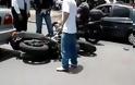 Απίστευτο βίντεο: Βραζιλιάνα τρελάθηκε, προσπαθεί να πατήσει μοτοσικλετιστή - Φωτογραφία 2
