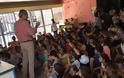 ΠΑΤΡΑ: Μεγάλο το ενδιαφέρον στην ομιλία του Άγγελου Τσιγκρή στο 21ο Δημοτικό Σχολείο
