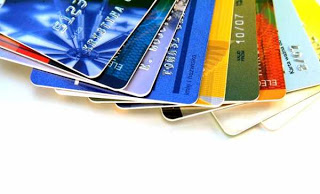 Οι κορυφαίες πιστωτικές κάρτες που ελάχιστοι μπορούν να αποκτήσουν [video] - Φωτογραφία 1
