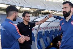 ΒΑΦΤΙΣΕ ΤΟΝ ΓΙΟ ΤΟΥ ΜΕ... ΕΚΛΕΚΤΟΥΣ ΚΑΛΕΣΜΕΝΟΥΣ Ο ΣΙΟΒΑΣ! (PHOTOS)