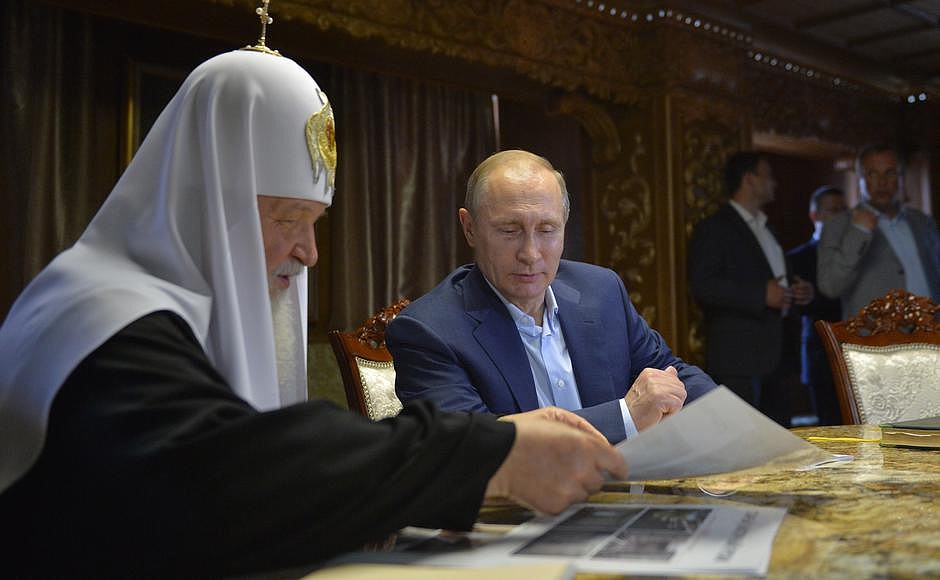 40 συγκλονιστικές φωτογραφίες που ανέβασε το Κρεμλίνο από την επίσκεψη Πούτιν στο Αγιο Ορος [photos] - Φωτογραφία 7