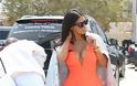 Το κοραλλί φόρεμα της Kim Kardashian που προκάλεσε εγκεφαλικά... [photo] - Φωτογραφία 2