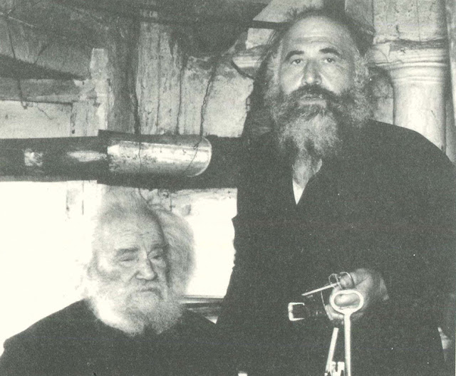 8478 - Μοναχός Ιωσήφ Κουτλουμουσιανοσκητιώτης (1886 - 30 Μαΐου 1992) - Φωτογραφία 2
