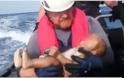Ο «νέος Αϊλάν» - ΣΟΚ από φωτογραφία νεκρού προσφυγόπουλου που πνίγηκε στη Μεσόγειο [photo] - Φωτογραφία 1