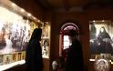 8480 - Μουσείο εκθεμάτων του 19ου και 20ού αιώνα στην Ιερά Μονή Αγίου Παντελεήμονος. Πρώτος επισκέπτης ο Πατριάρχης Μόσχας κ. Κύριλλος (φωτογραφίες) - Φωτογραφία 6