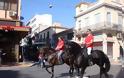 Άλογα και άμαξες έκαναν παρέλαση στο κέντρο του Βόλου - Εντυπωσίασε το θέαμα - Φωτογραφία 3