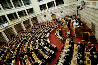 Ερώτηση 38 Βουλευτών της ΝΔ για τις αλλεπάλληλες, σκανδαλώδεις νομοθετικές πρωτοβουλίες της Κυβέρνησης για την υπόθεση ΣΥΡΙΖΑ offshore - Φωτογραφία 1